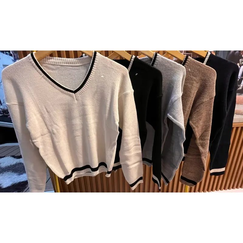 Rajut sweater Atasan knitwear vneck slimfit wanita