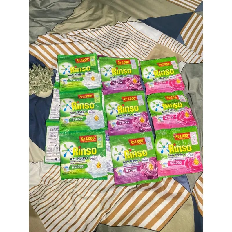 RINSO BUBUK.1 RENTENG ISI 6 PCS