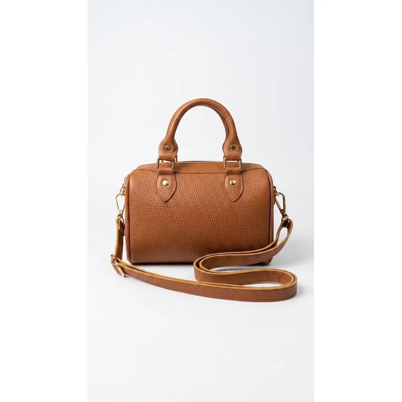 ADMORE Hana Cow Leather – Elegan, Ringkas, & Stylish