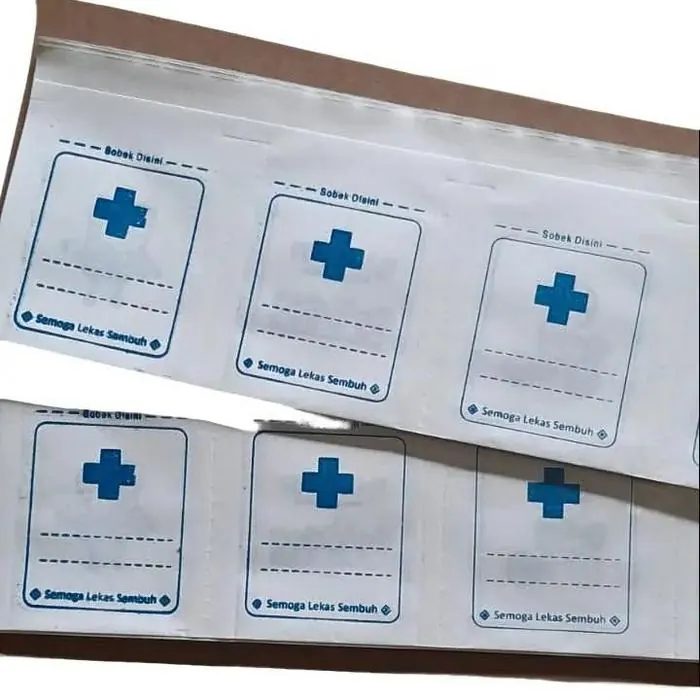 Kertas puyer / perkamen karakter - 1 pack isi 100 lembar