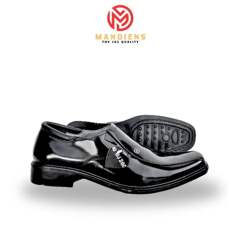 MANDIENS - Sepatu Pantofel Pria Kulit Medali BJ260 Warna Merah Kilap Hitam Kilap
