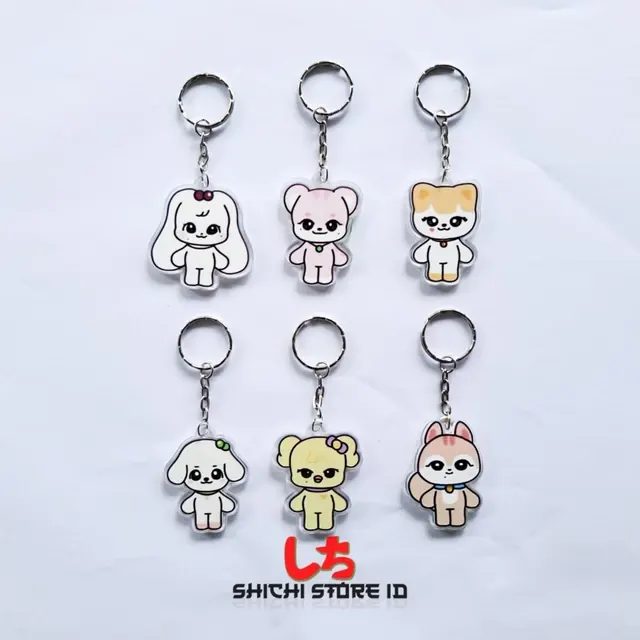 Keychain Akrilik IVE/Keychain Krakter IVE/Gantungan Kunci K-Pop
