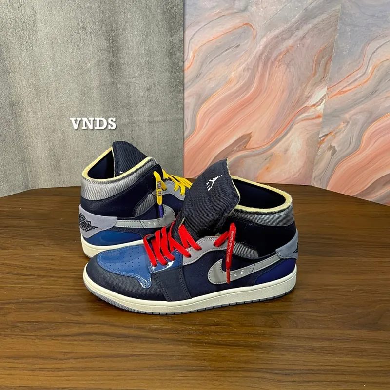 VNDS AIR JORDAN 1 OBSIDIAN, SZ 44.5