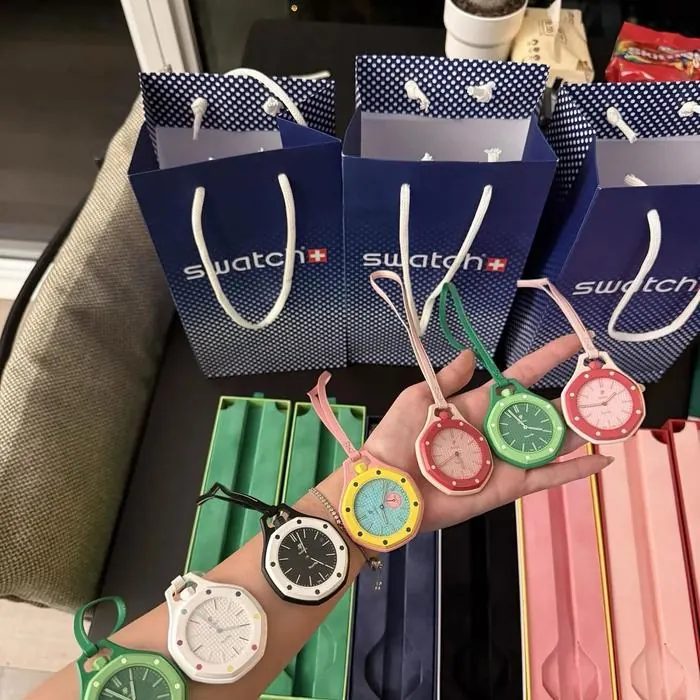 Jam Tangan Royal Pocket Watch Swatches