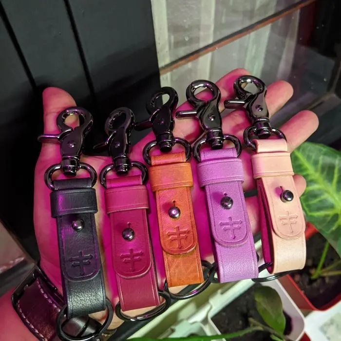 KEY Chain Leather ( Gantungan Kunci)