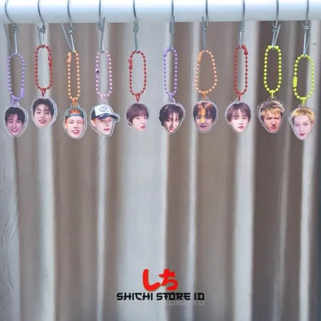 Keychain Akrilik Cortis/ Gantungan Kunci Kepala