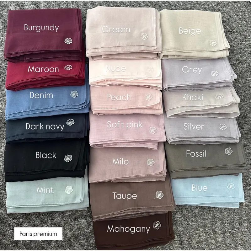 segi empat paris premium free pouch by AILA