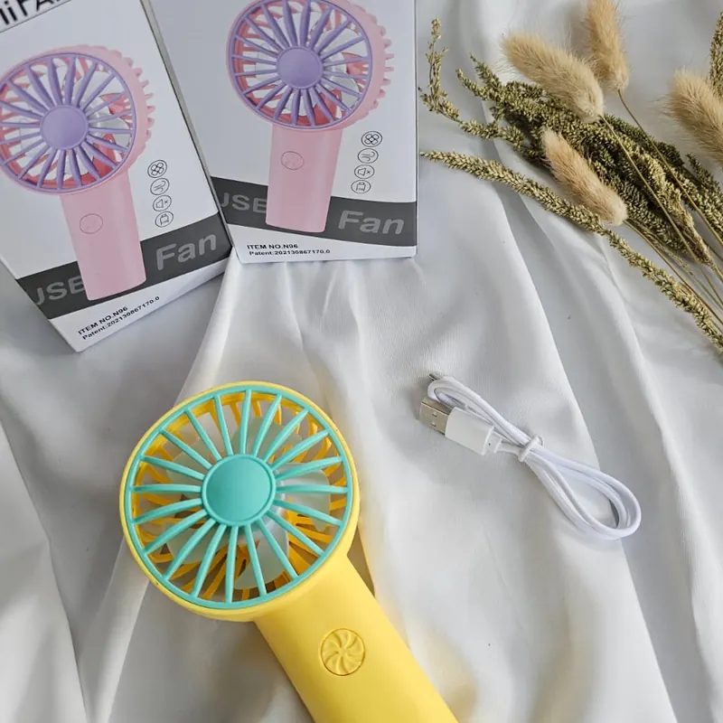 Kipas Angin Mini Portable Genggam USB CAS Motif Polos Kencang Tahan Lama Premium Quality