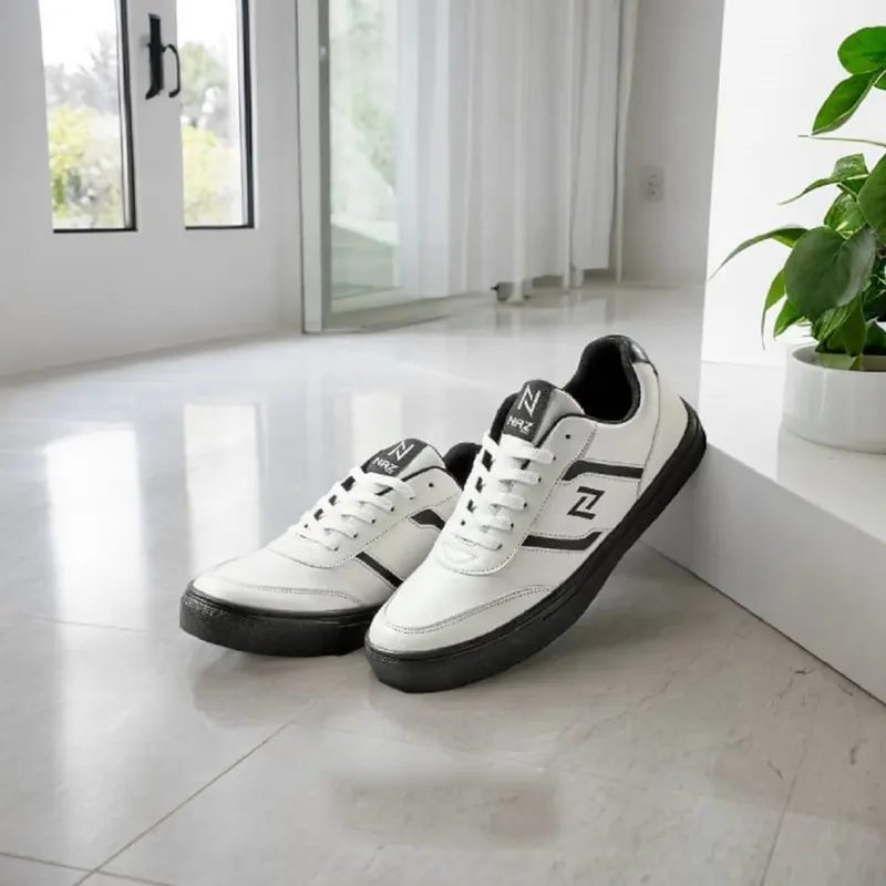 Naz X Quenzino Store Nicholas APN 022 Sepatu Pria Putih Hitam Sneakers Casual Original