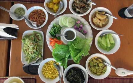 6 Makanan Khas Myanmar yang Wajib Dicoba